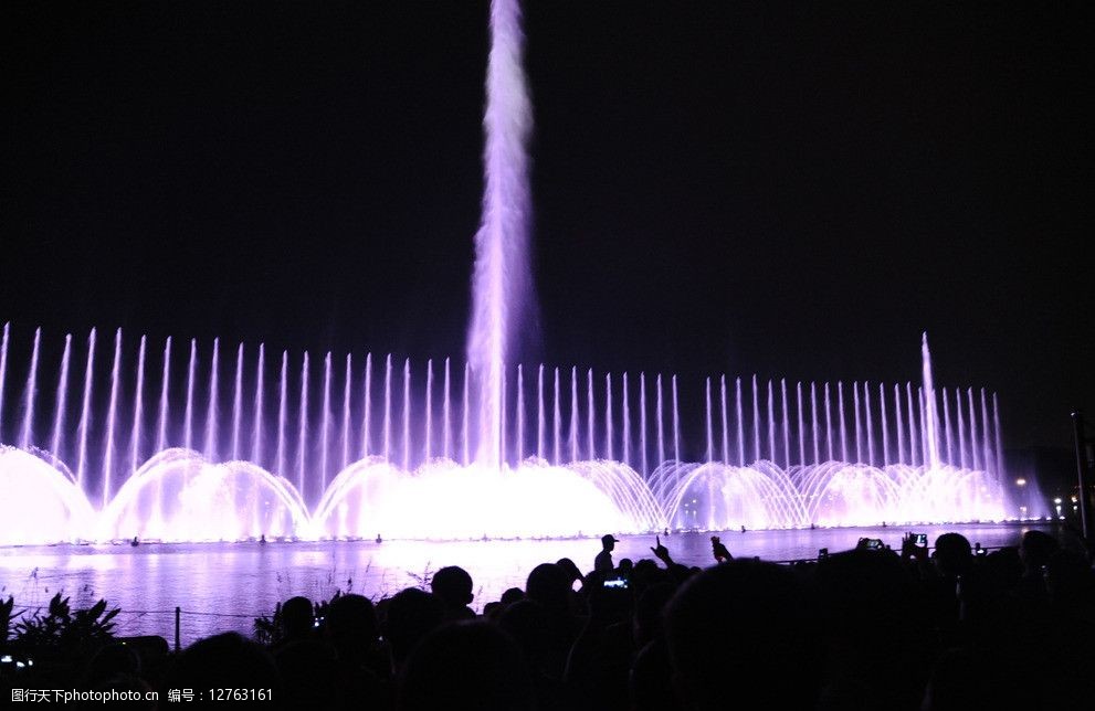 音樂(lè)噴泉圖片
